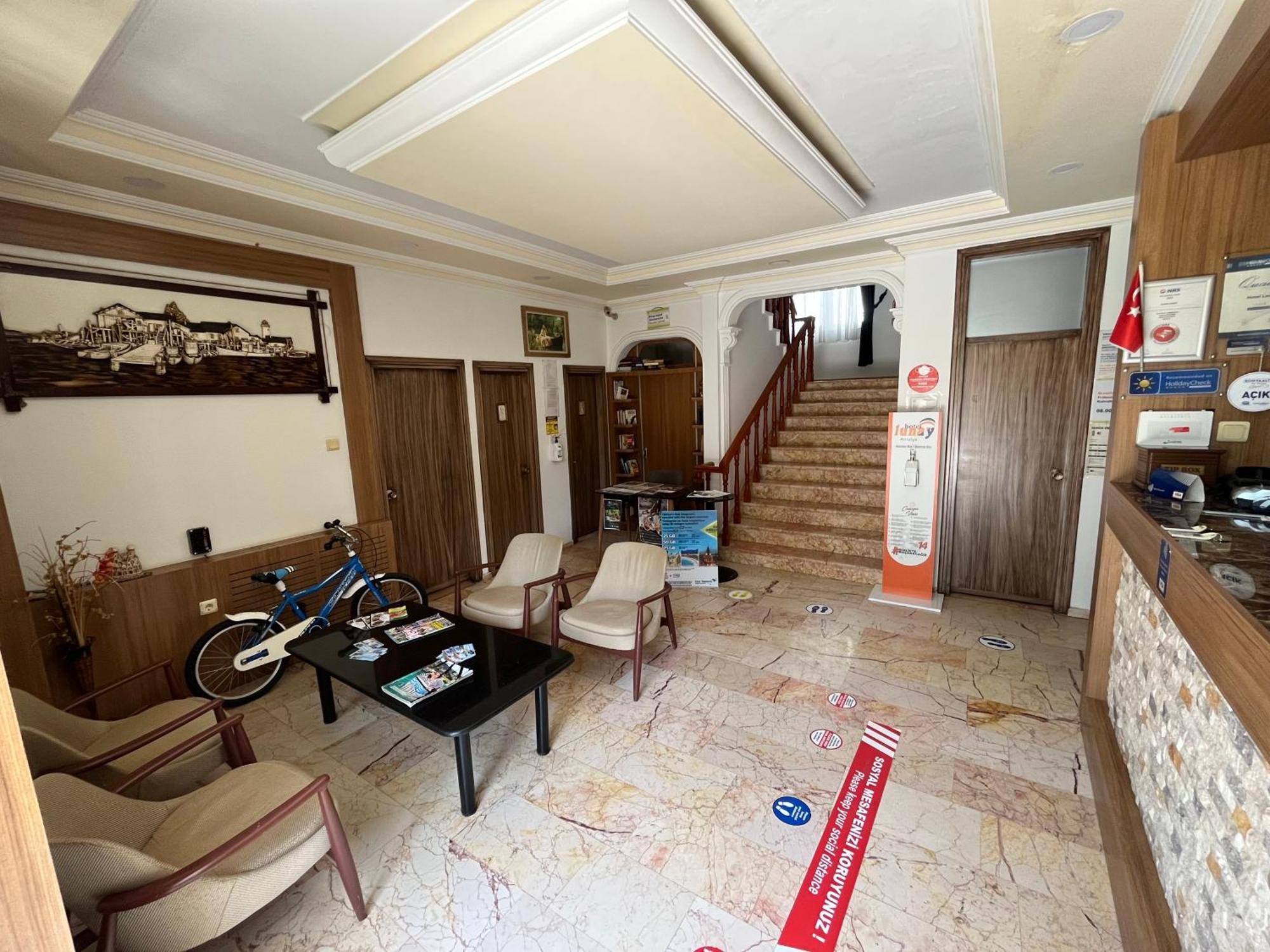 Hotel Lunay อันตัลยา ภายนอก รูปภาพ