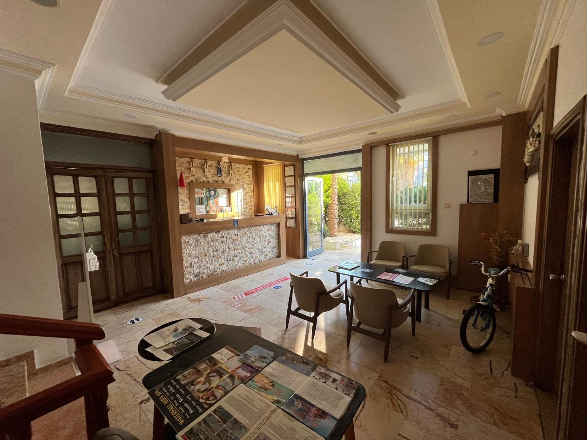 Hotel Lunay อันตัลยา ภายนอก รูปภาพ